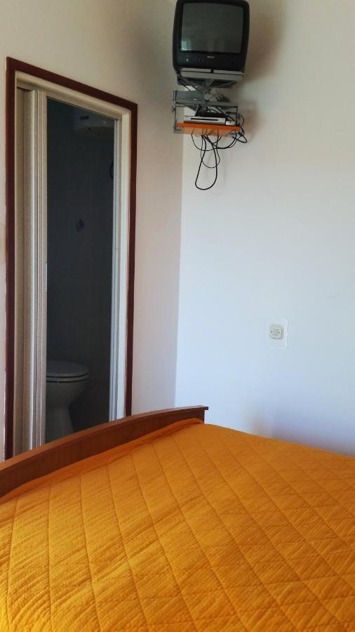Kuca Carmen Hotel Rab Town Bagian luar foto