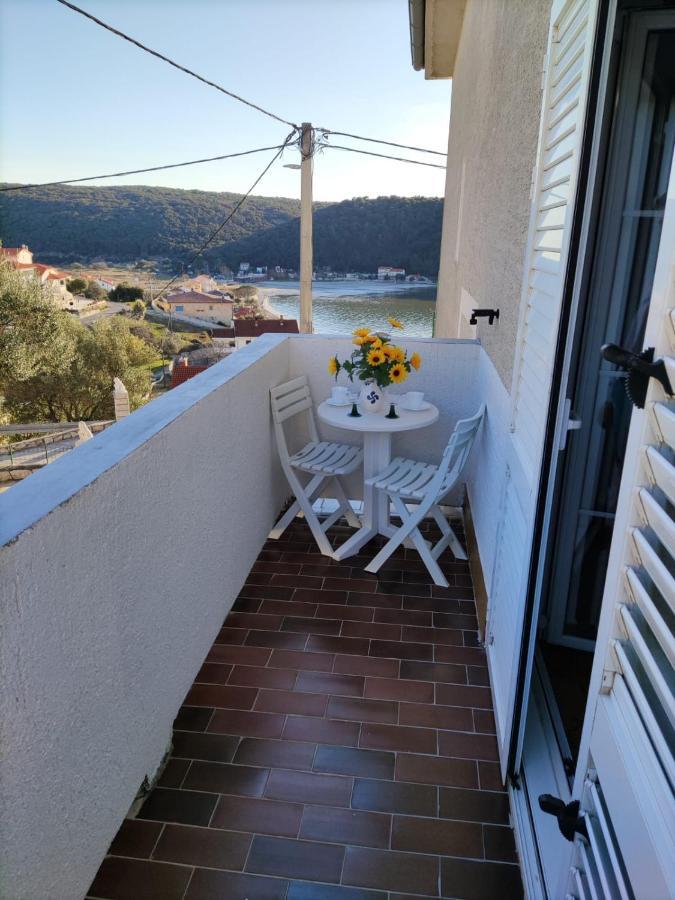 Kuca Carmen Hotel Rab Town Bagian luar foto