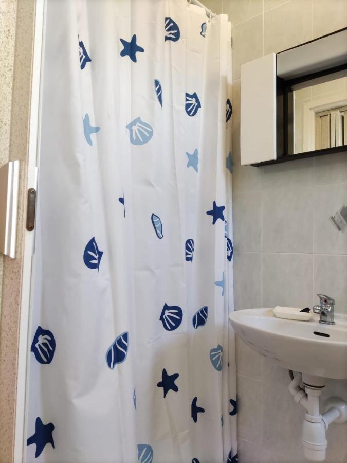 Kuca Carmen Hotel Rab Town Bagian luar foto